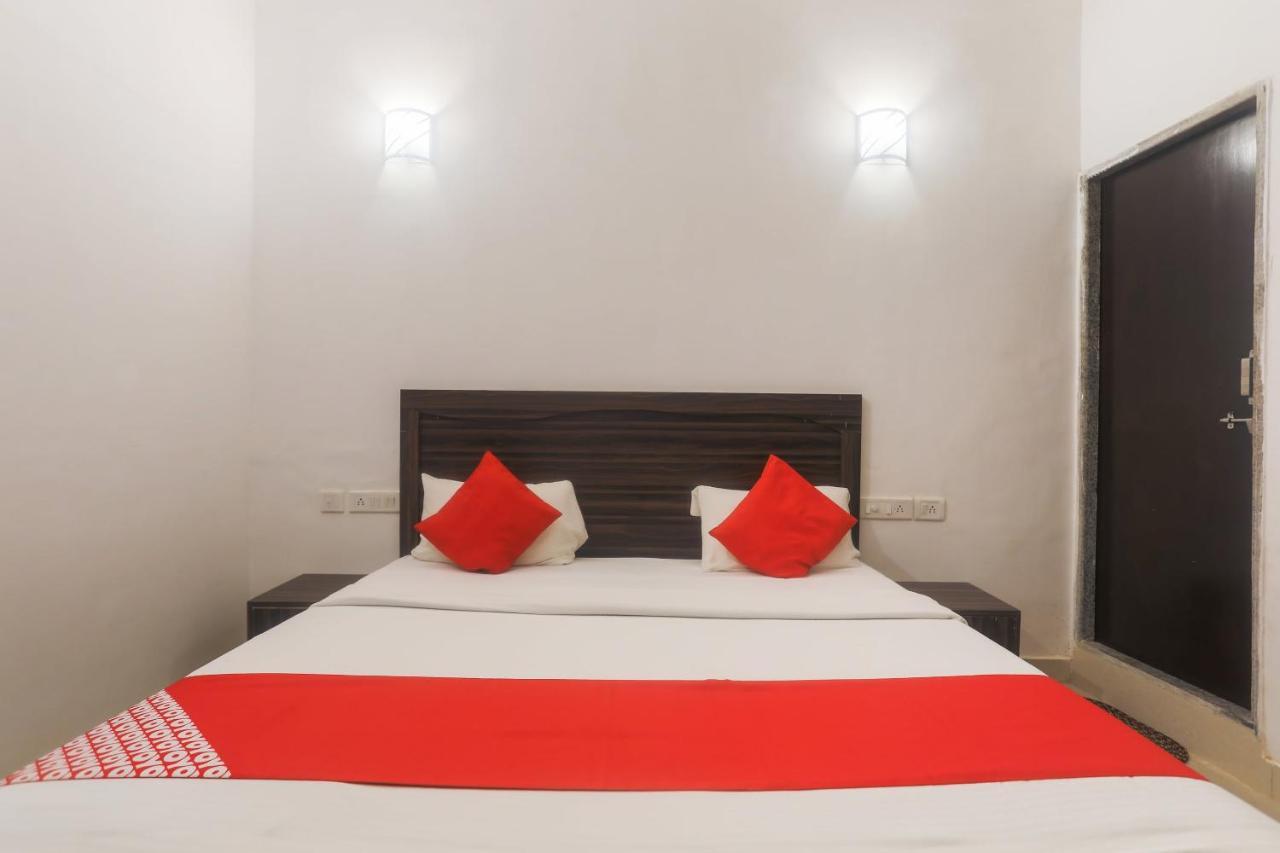 Oyo 45552 Central Hotel Khajuraho Exterior photo
