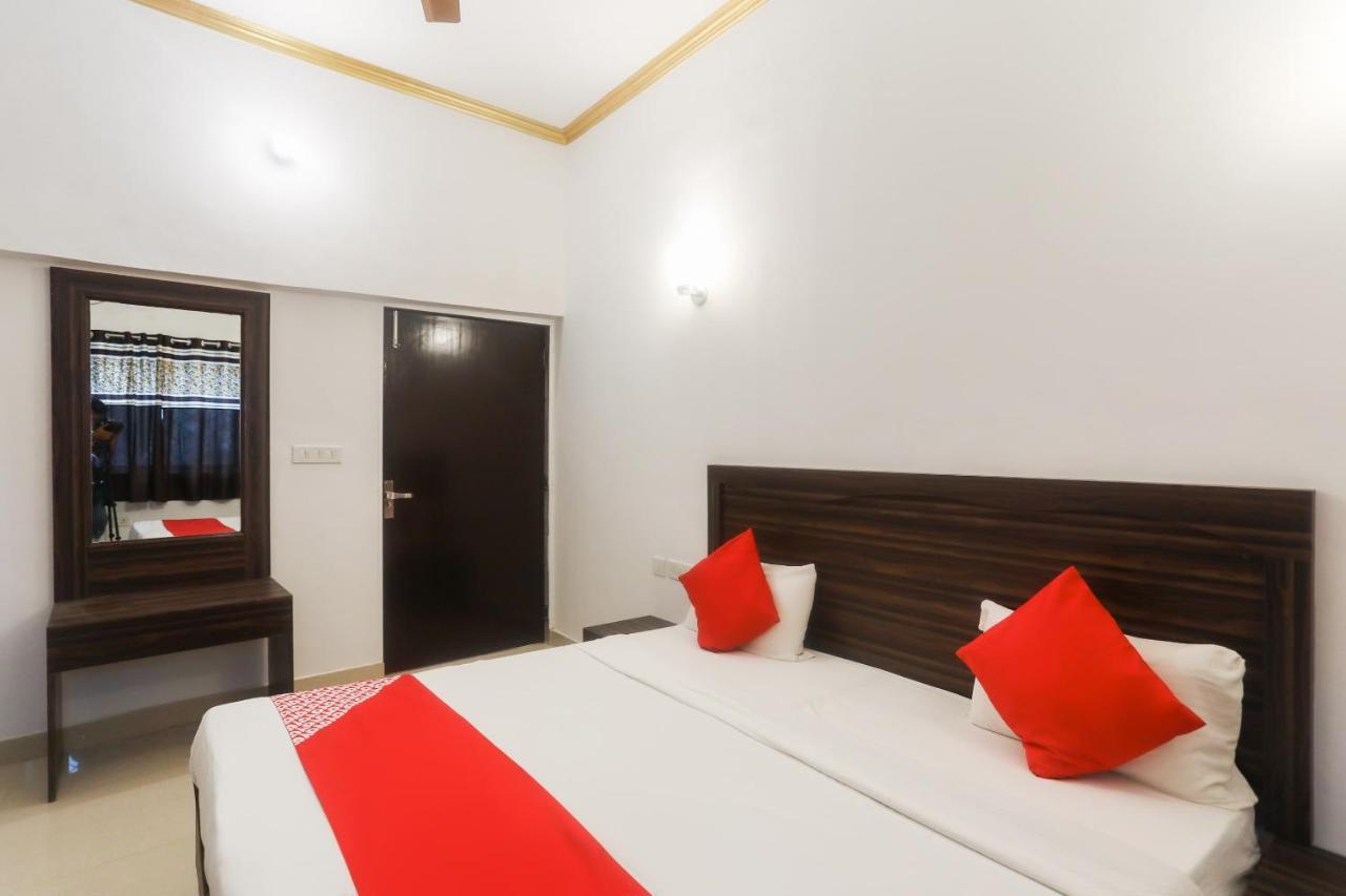 Oyo 45552 Central Hotel Khajuraho Exterior photo