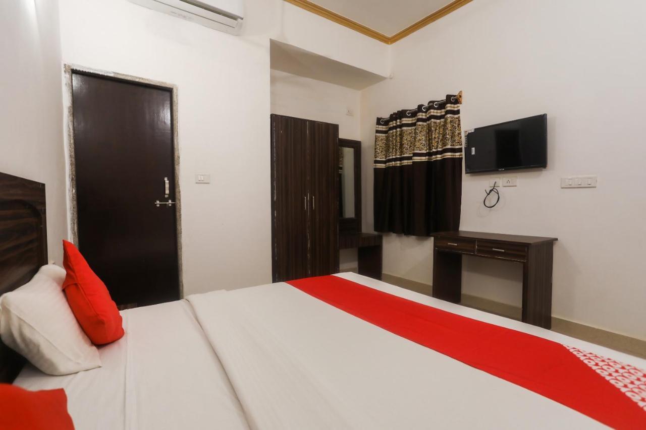 Oyo 45552 Central Hotel Khajuraho Exterior photo